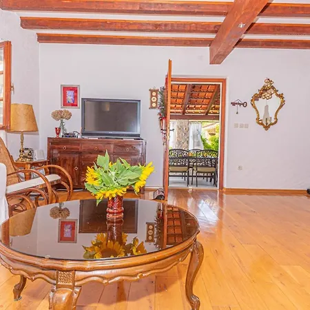 Holiday home Ferienhaus Fur 6 Personen Und 1 Kind In Lozovac, Dalmatien Norddalmatien *