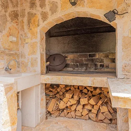 Holiday home Ferienhaus Fur 6 Personen Und 1 Kind In Lozovac, Dalmatien Norddalmatien *